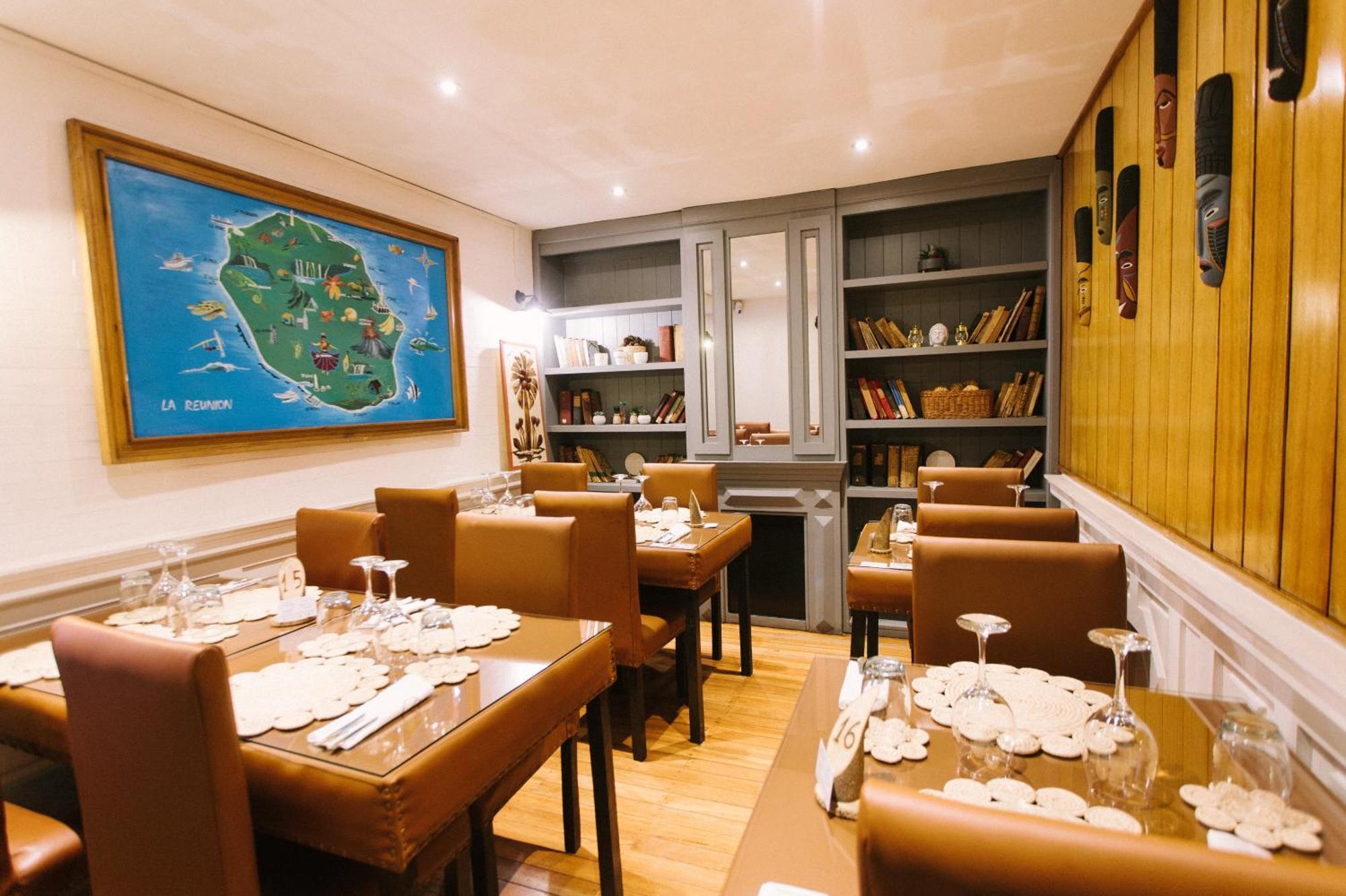 Le Cocooning 974 Hotel Restaurant Reunion อันตานานารีโว ภายนอก รูปภาพ